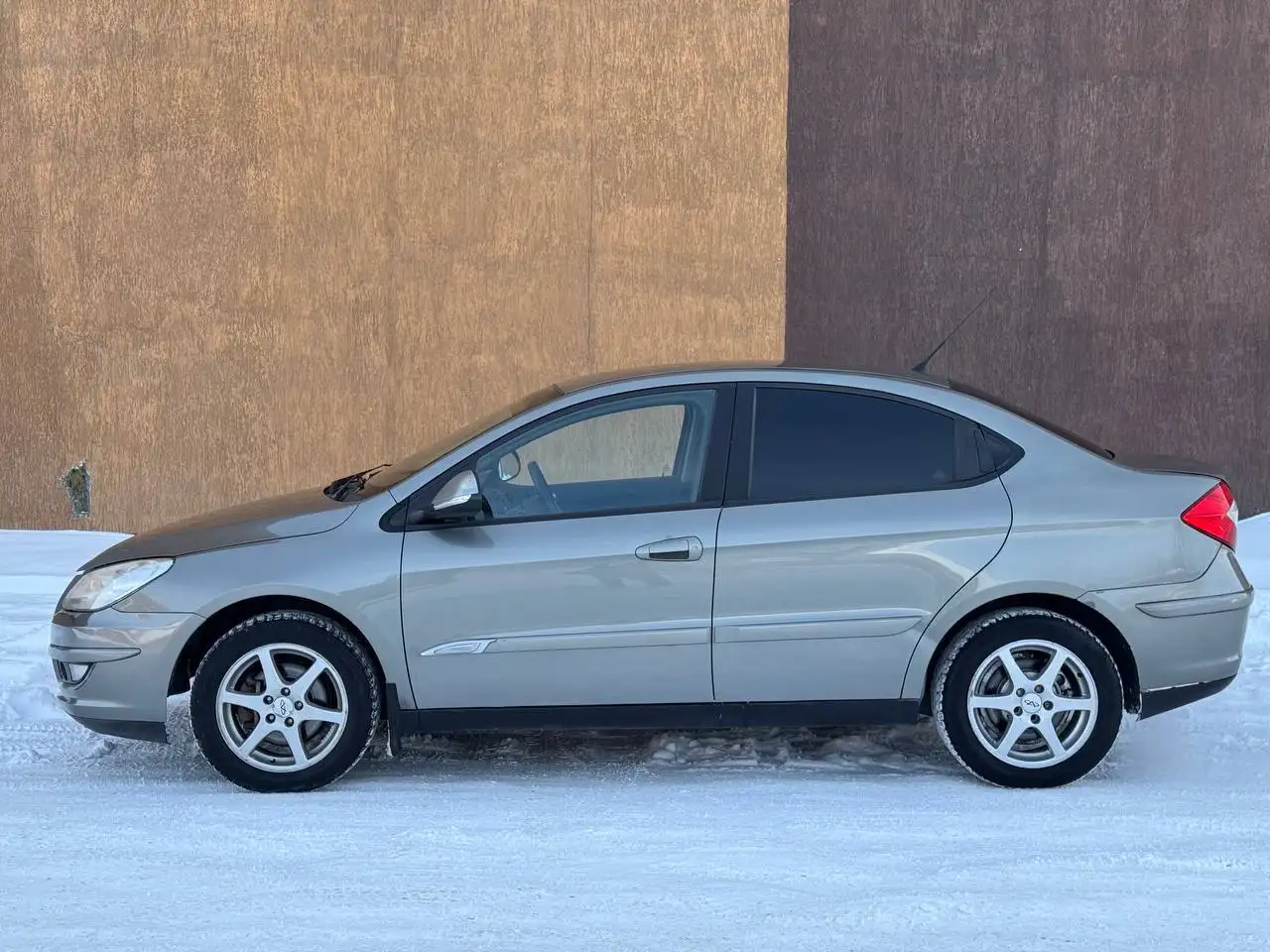 Chery M11 2012 года выпуска - Авто в Магнитогорск