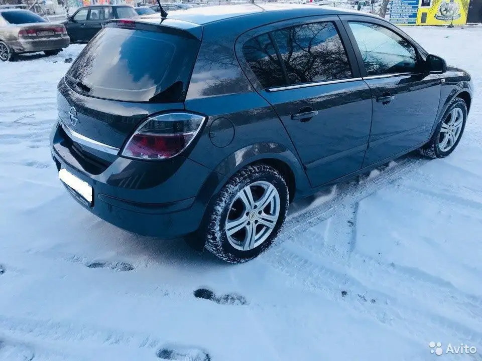 Opel Astra H 2010 г.в. в живом состоянии, максимальная комплектация - Авто в Магнитогорск