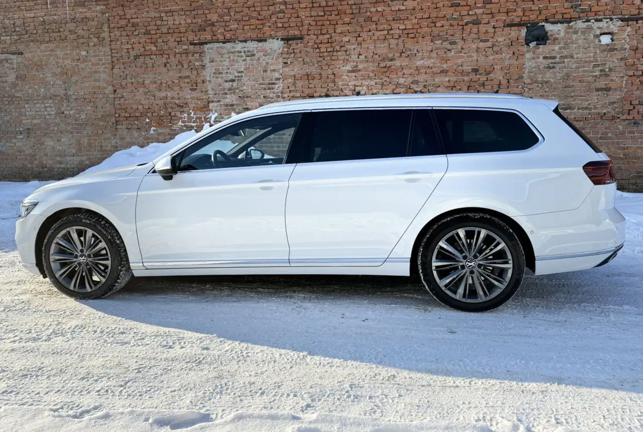 Volkswagen Passat 2022 в универсале - Легковые автомобили (Авто) в Магнитогорск