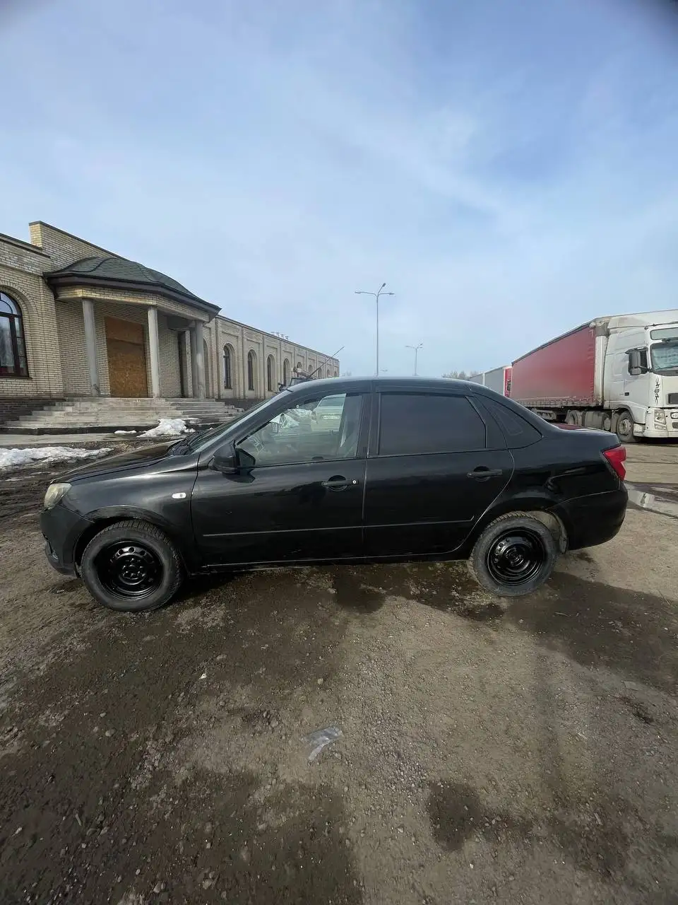 Продажа Lada Granta 2018 года в Казани - Легковые автомобили (Авто) в Казань