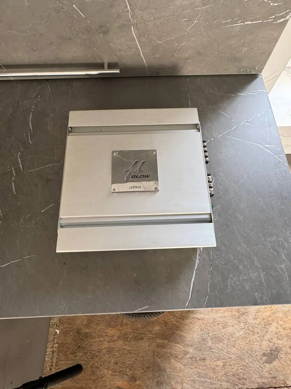 Продам усилитель U-Dimension Glow 2075 - Аудиотехника (Электроника) в Магнитогорск