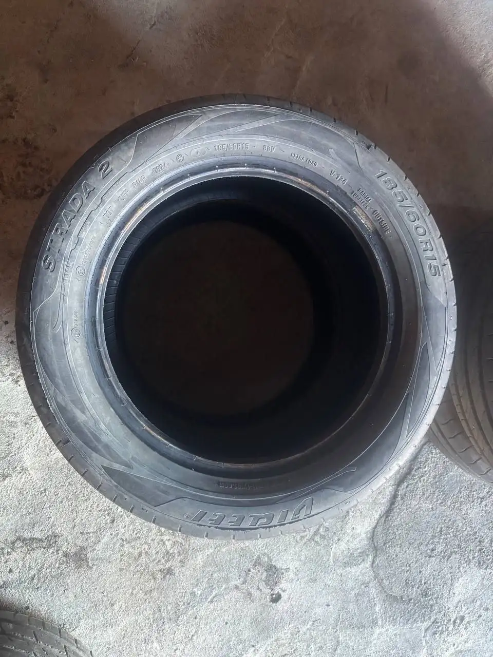 Продам комплект летней резины - Шины и диски (Авто) в Магнитогорск
