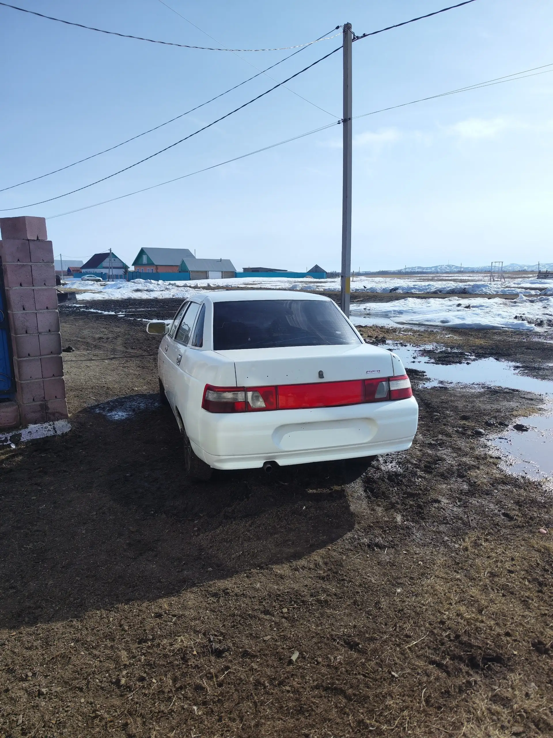 Продам ВАЗ 2110 белого цвета - Легковые автомобили (Авто) в Абзелиловский район, деревня Янги-Аул