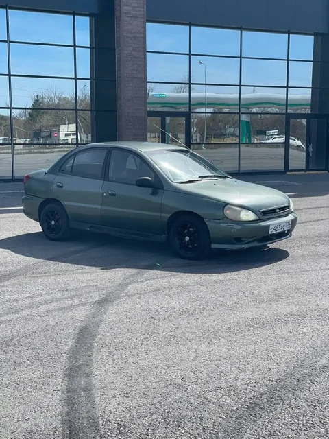 Продам Kia Rio 2001 года выпуска - Двигатели и трансмиссия в Магнитогорск