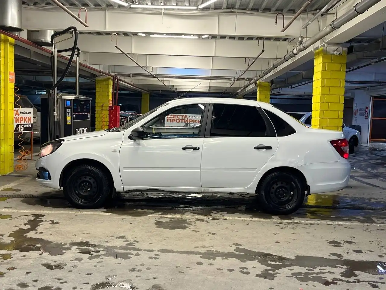 Продажа Лада Гранта 2021 года - Легковые автомобили (Авто) в Магнитогорск