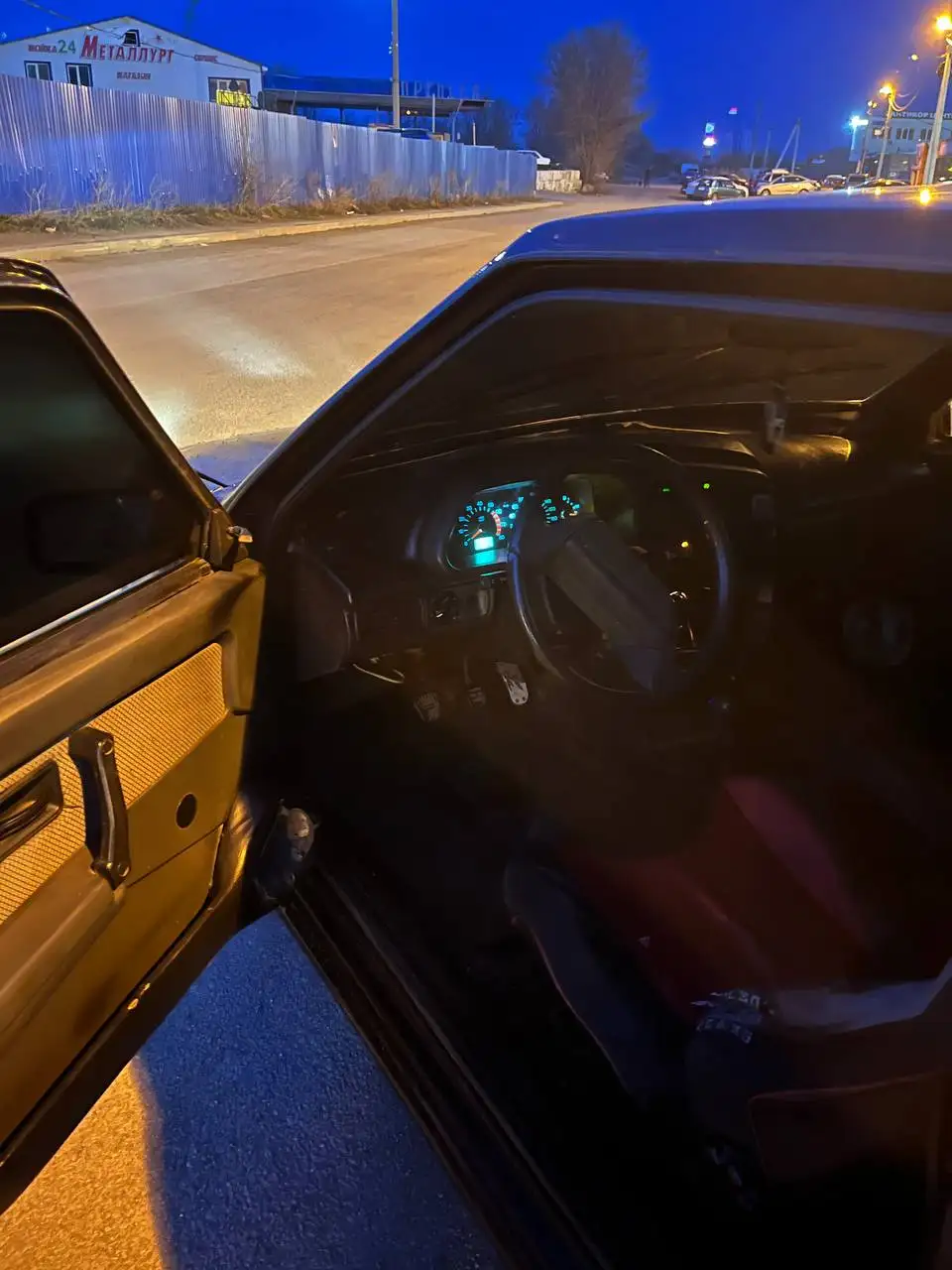 Продажа Ваз 2113 2007 года - Легковые автомобили (Авто) в Магнитогорск