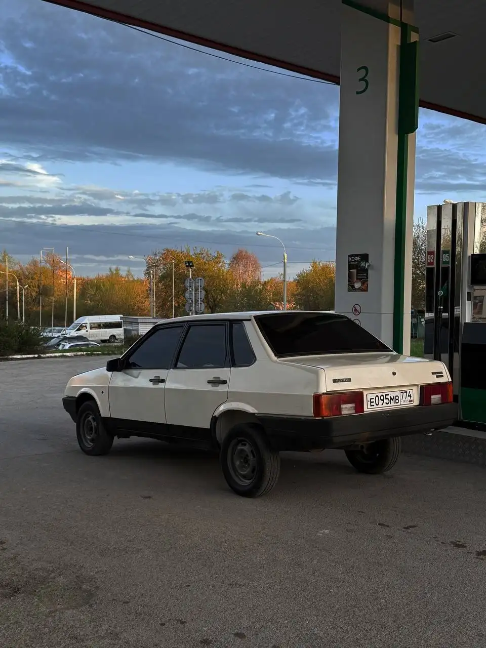 ВАЗ 21099 карбюратор в хорошем состоянии - Легковые автомобили (Авто) в Магнитогорск