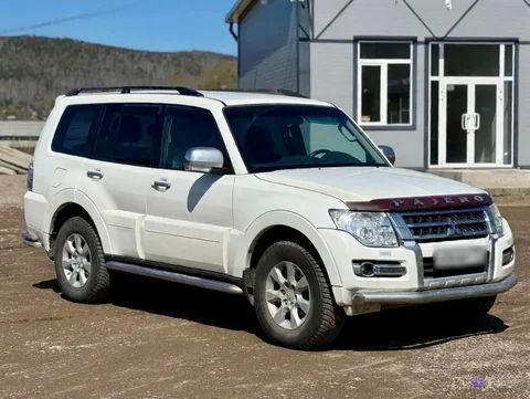 MITSUBISHI PAJERO 4 2010г. в Челябинске - частное объявление в Челябинск