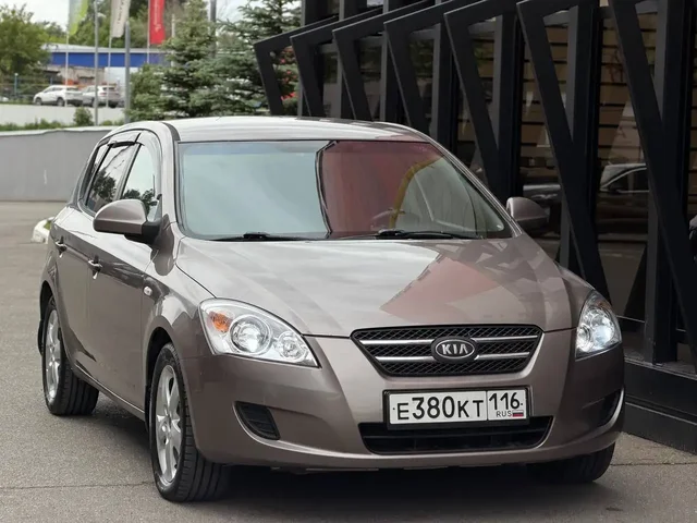 KIA CEED 2007 - Легковые автомобили в Казань