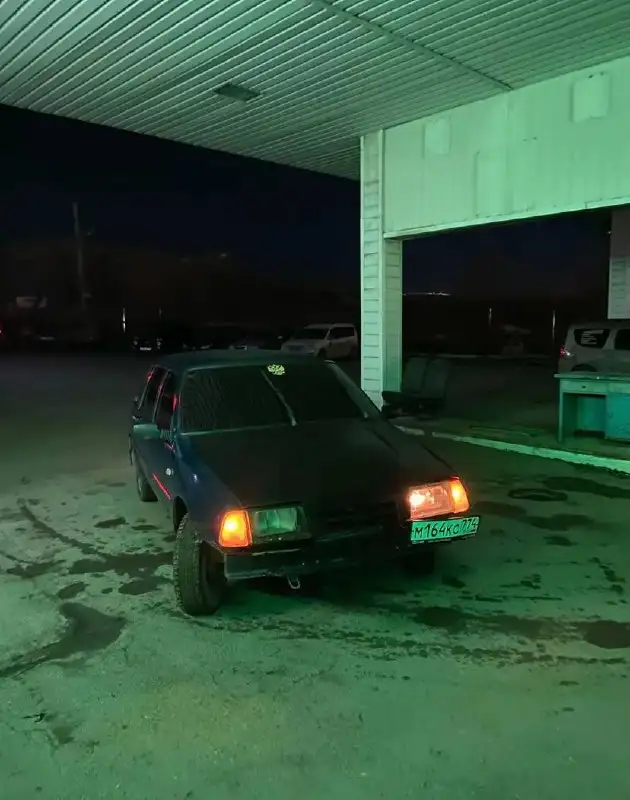 ИЖ Ода 2126, 2003 год - Легковые автомобили (Авто) в Магнитогорск