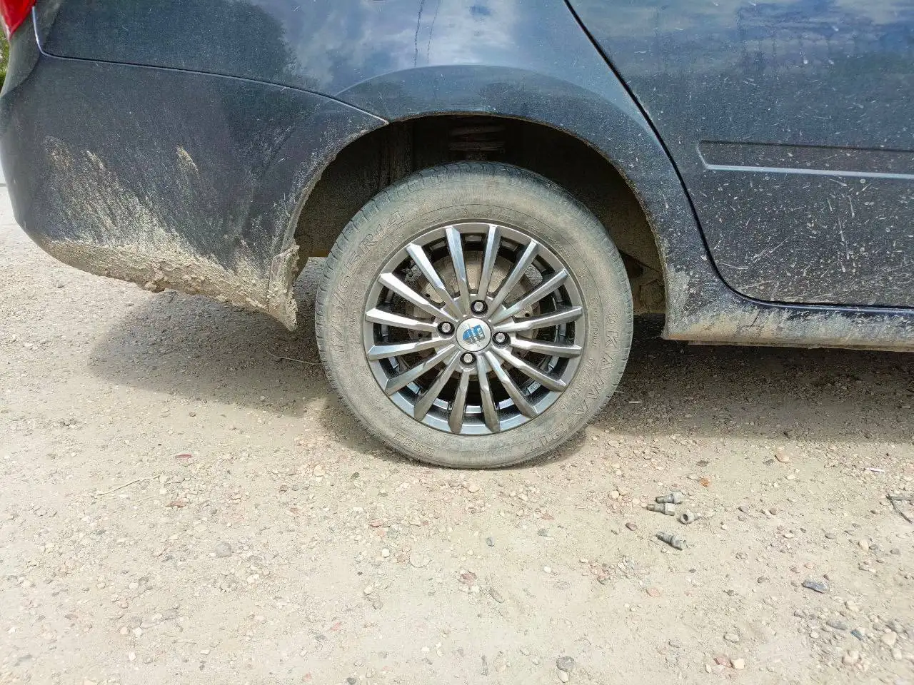 Продам диски R14 4x98 с резиной - Диски (Авто) в Магнитогорск