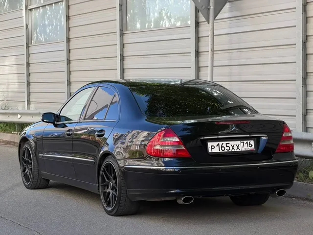 Mercedes Benz W211 2.6 автомат 177 сил - ГБО в Казань