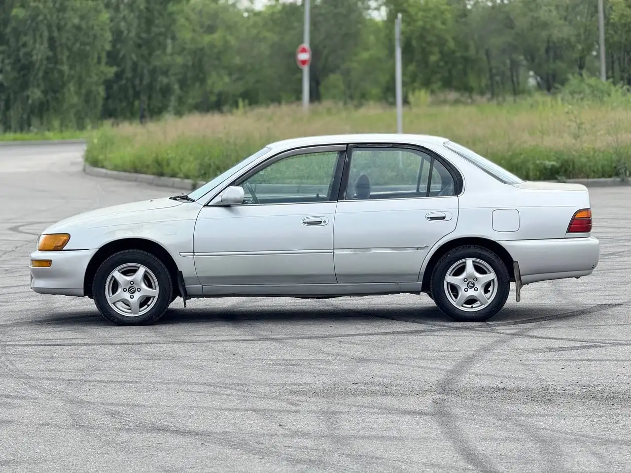 Toyota Corolla 1993 - Toyota Corolla (Авто) в Магнитогорск