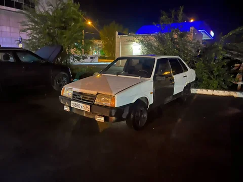 Продам ВАЗ 2110 2000 года - Двигатели и запчасти в Магнитогорск