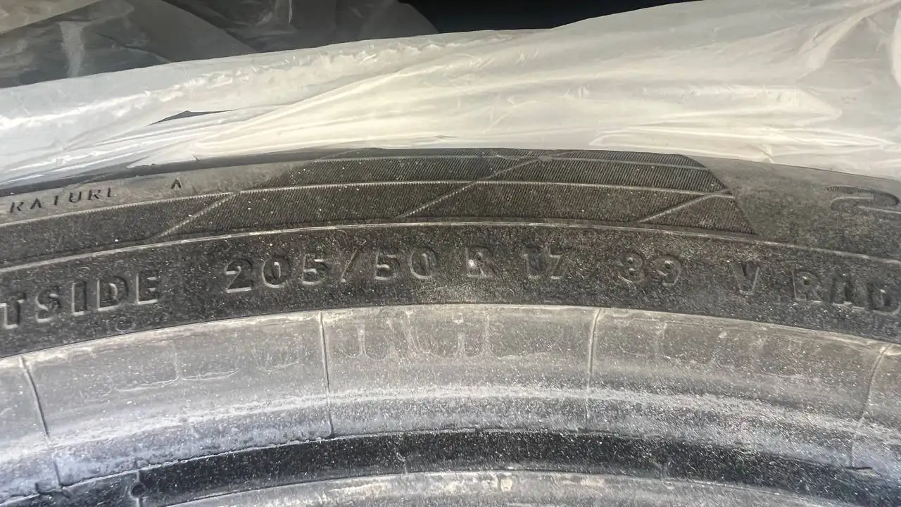 Продам 7к - легковые автомобили (Авто) в Магнитогорск