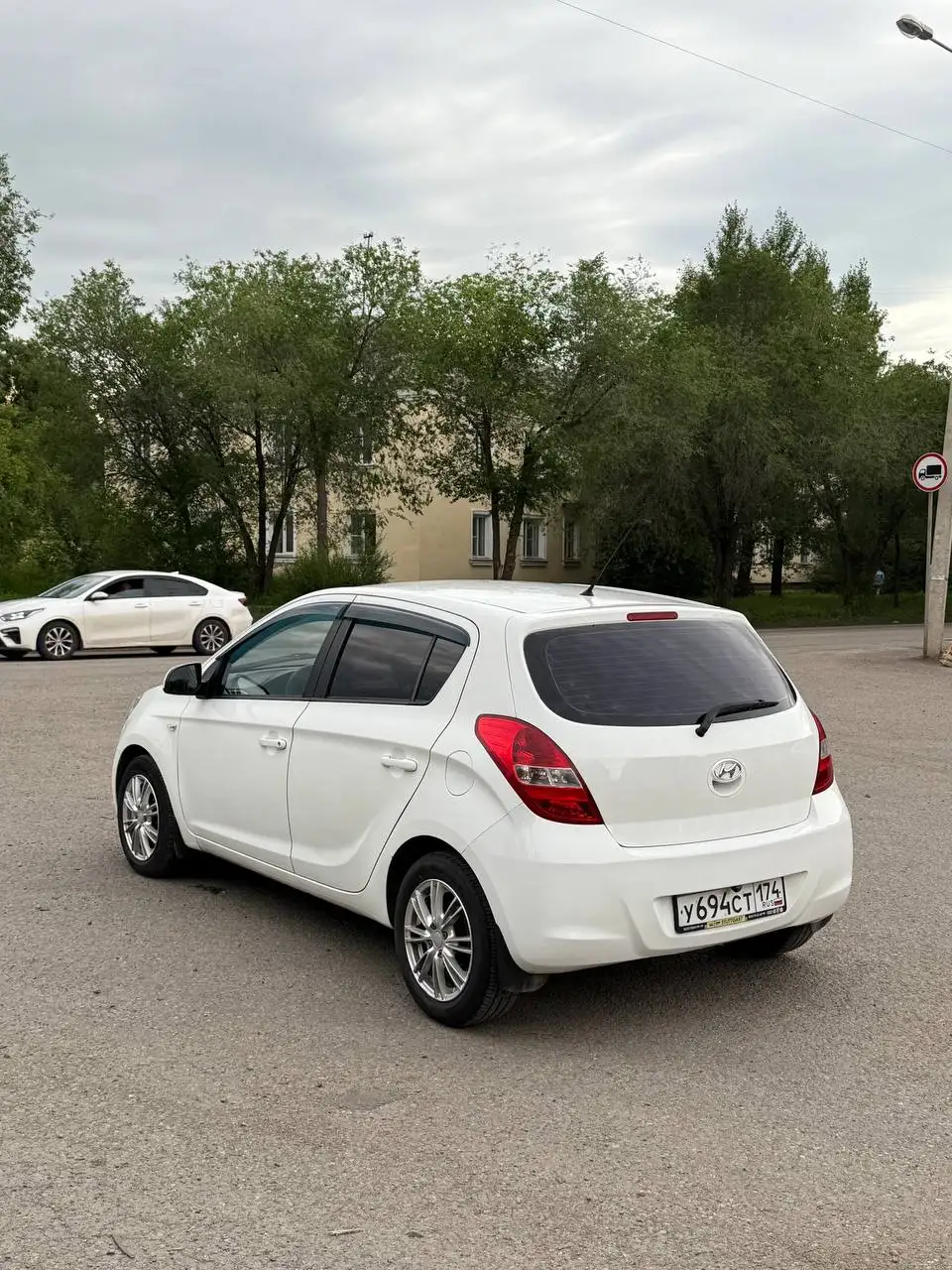 Hyundai i20 2010 г.в. - Легковые автомобили (Авто) в Магнитогорск