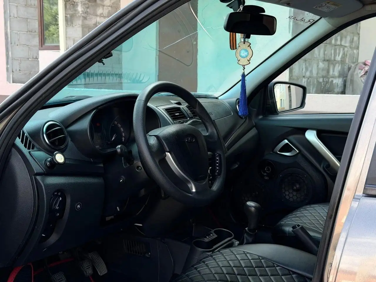 LADA GRANTA 2019 - Легковые автомобили (Авто) в Магнитогорск