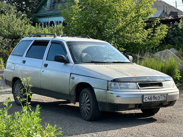 Автомобиль 2003 года на ходу - Легковые автомобили в Магнитогорск