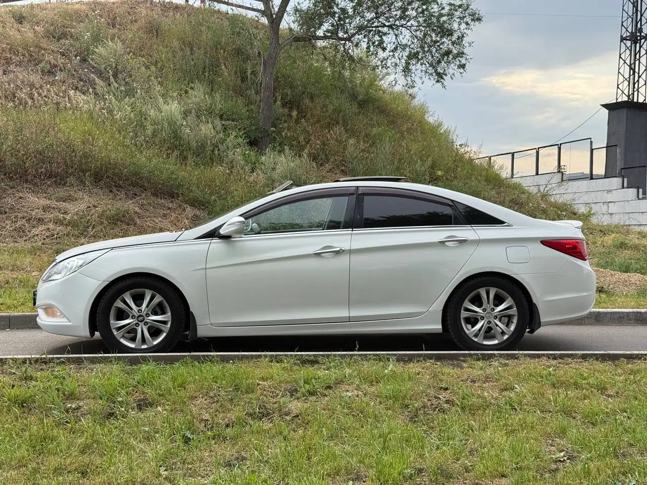 Hyundai SONATA 2010 года - Авто в Магнитогорск
