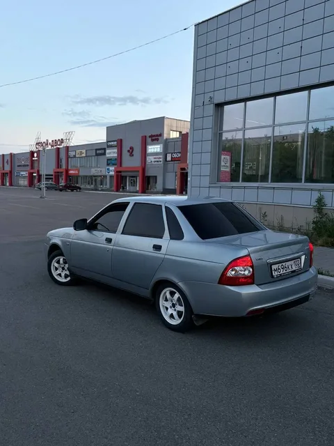 Продажа LADA Priora в отличном состоянии - Двигатели и трансмиссии в Магнитогорск
