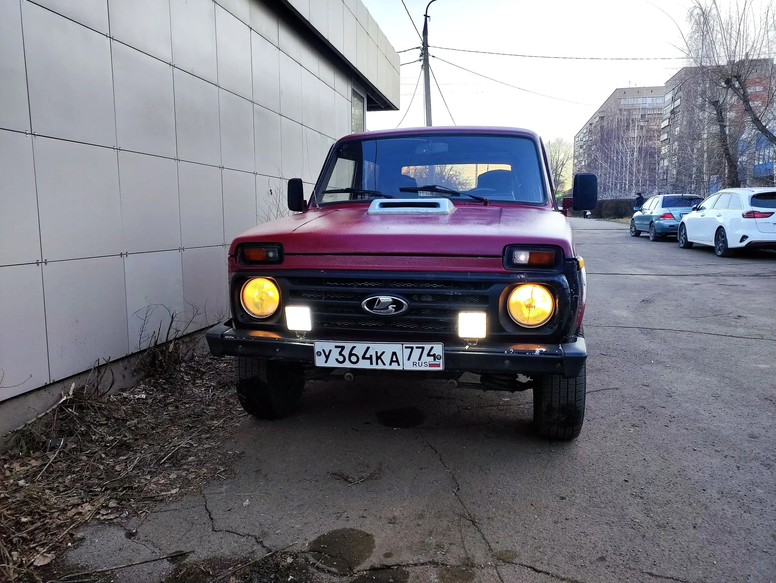 Продам Ниву 2002 года