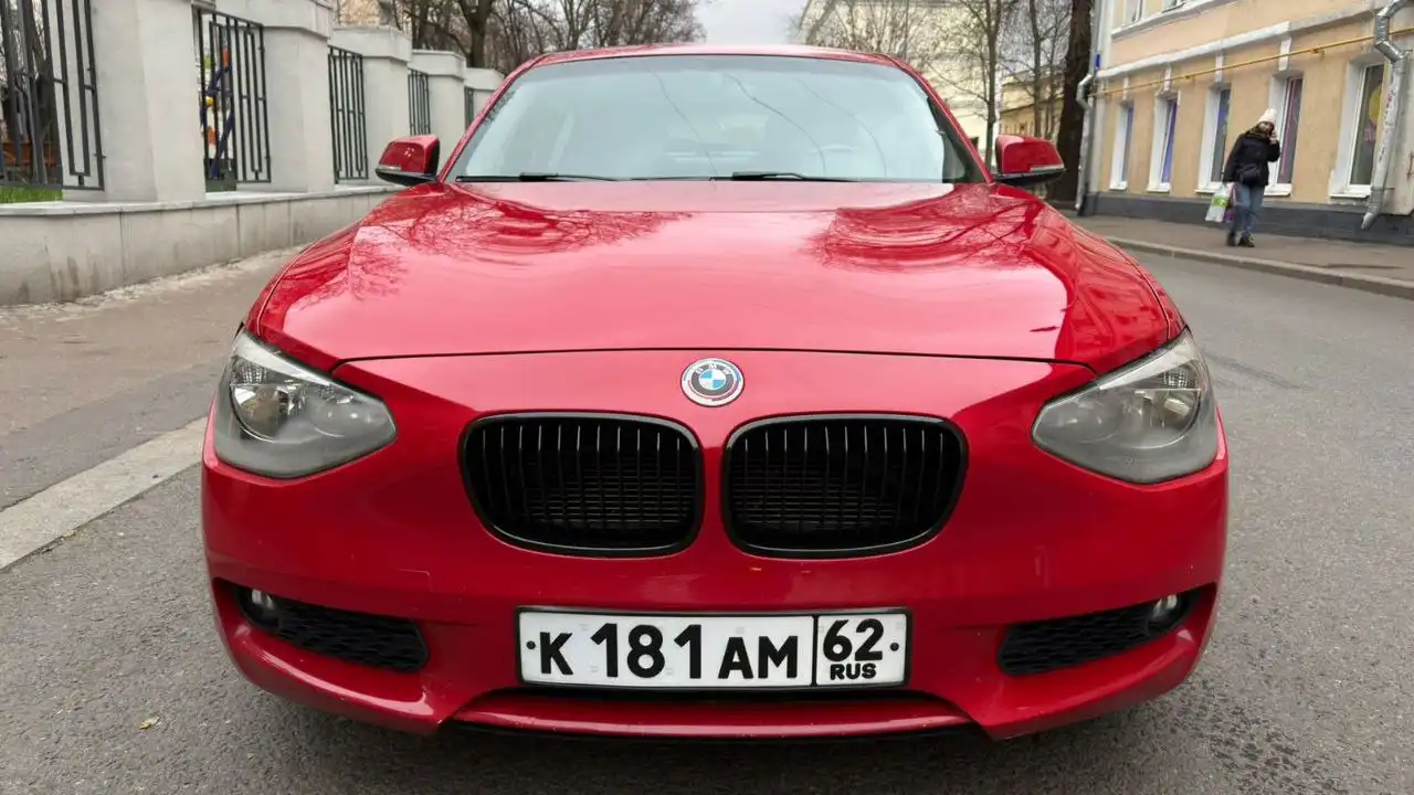 БМВ-1 2012 1.6 136л.с в Москве