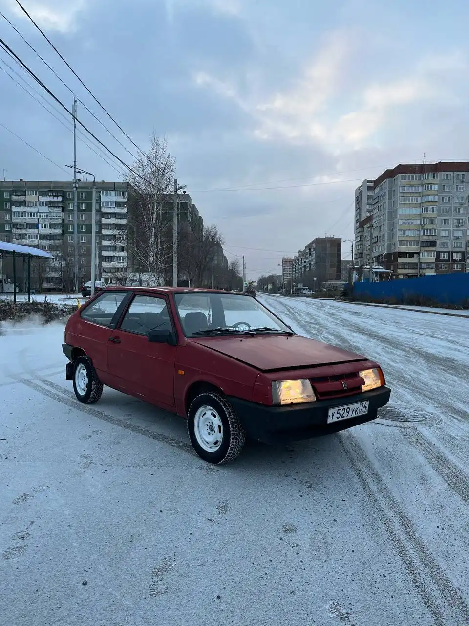 ВАЗ 2108 1989 года в хорошем состоянии