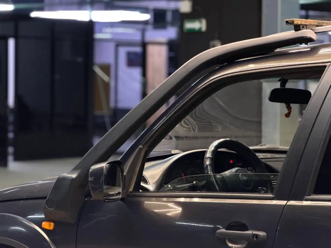 Шеви Нива 2010 с лебедкой и шноркелем