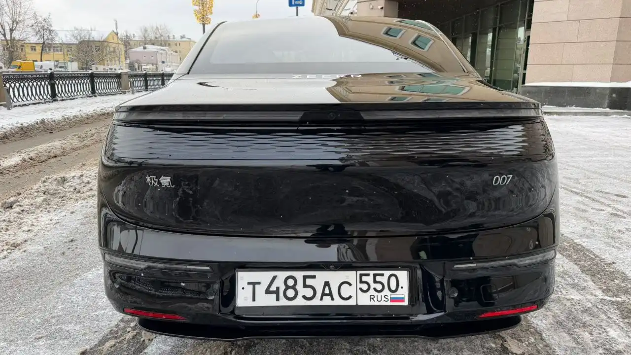 Продажа электромобиля ZEEKR 007 2024 года