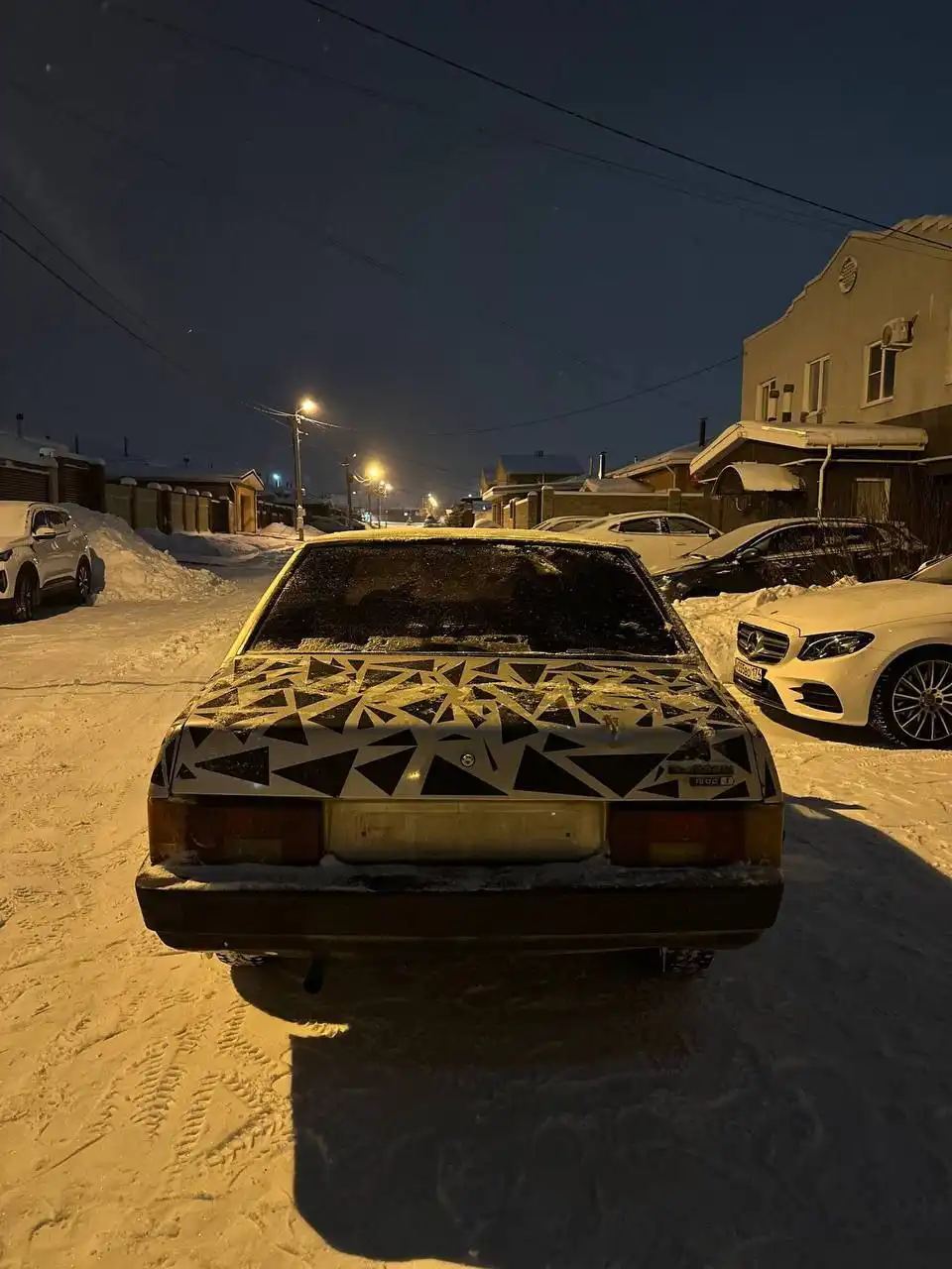 Продам автомобиль с хорошей резиной - Авто в Магнитогорск