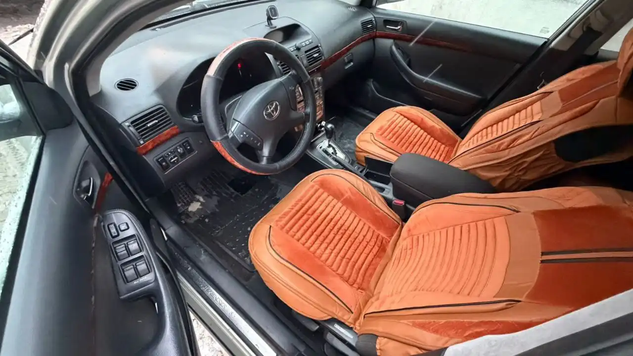 TOYOTA AVENSIS 2005 2.0 АКПП в отличном состоянии - Легковые автомобили (Авто) в Москва