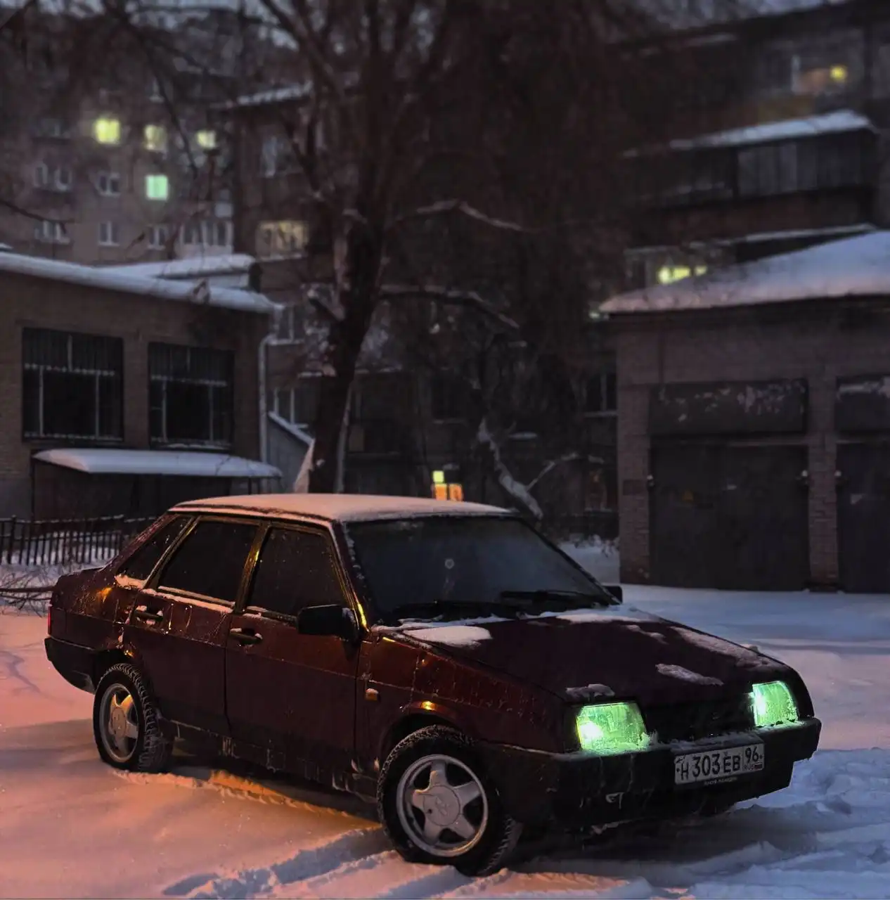 Продажа автомобиля с пробегом 99 тыс. км - Авто в Магнитогорск