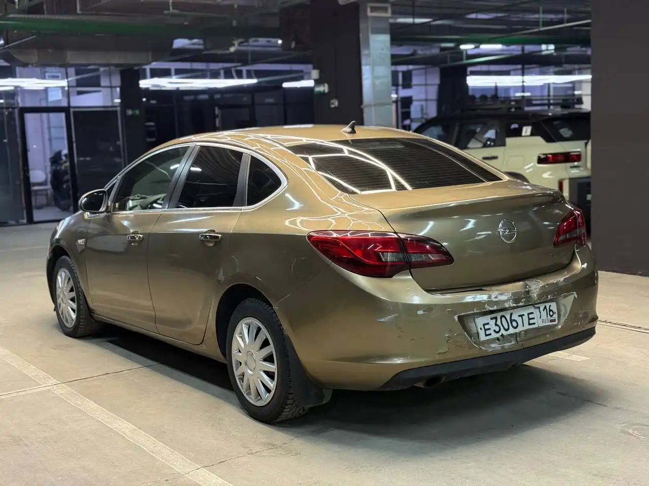 Opel Astra J 2013 года - Легковые автомобили (Авто) в Казань