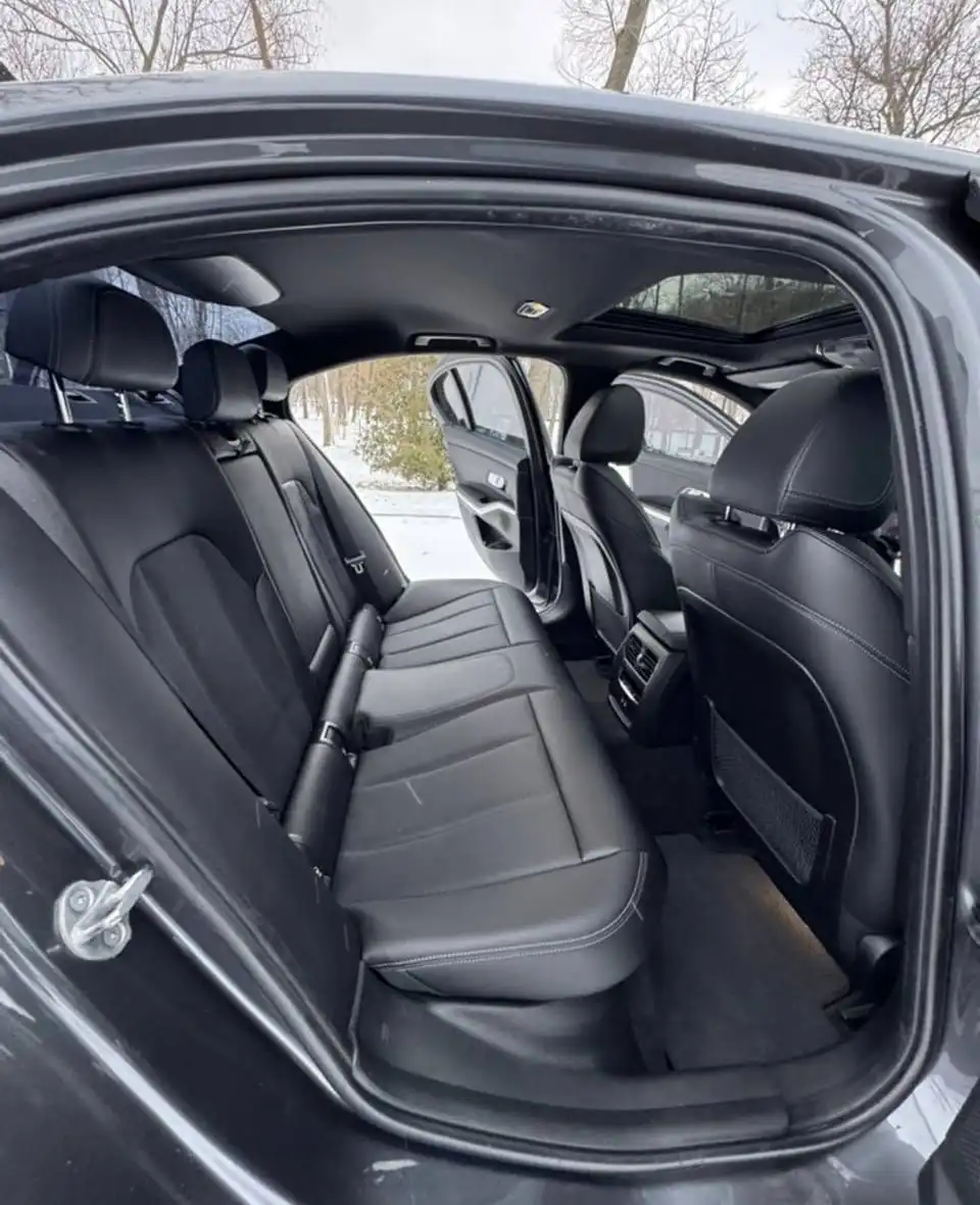 BMW 3 Series 2022 года, седан, бензин 2.0, автомат - Легковые автомобили (Авто) в Магнитогорск