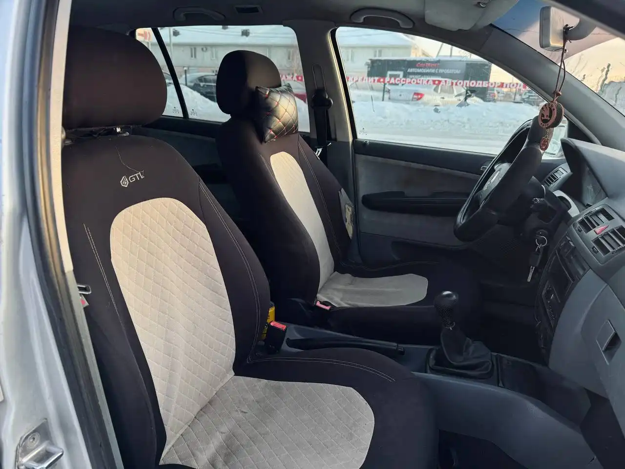 Продажа Шкоды Фабия 2002 года - Легковые автомобили (Авто) в Магнитогорск