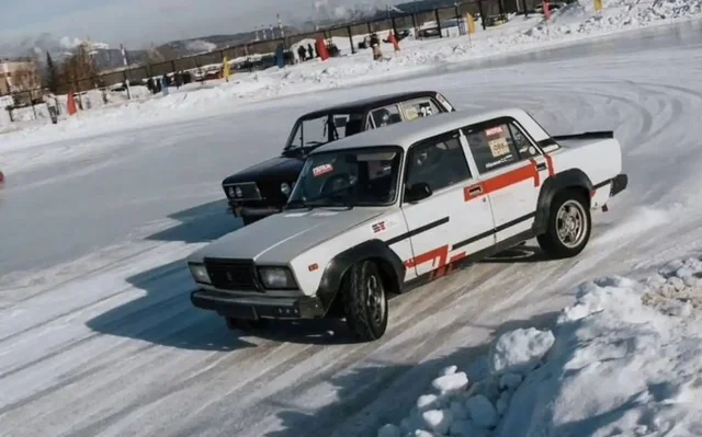 Продам или обменяю ВАЗ 2107 2008 года - Автозвук в Магнитогорск