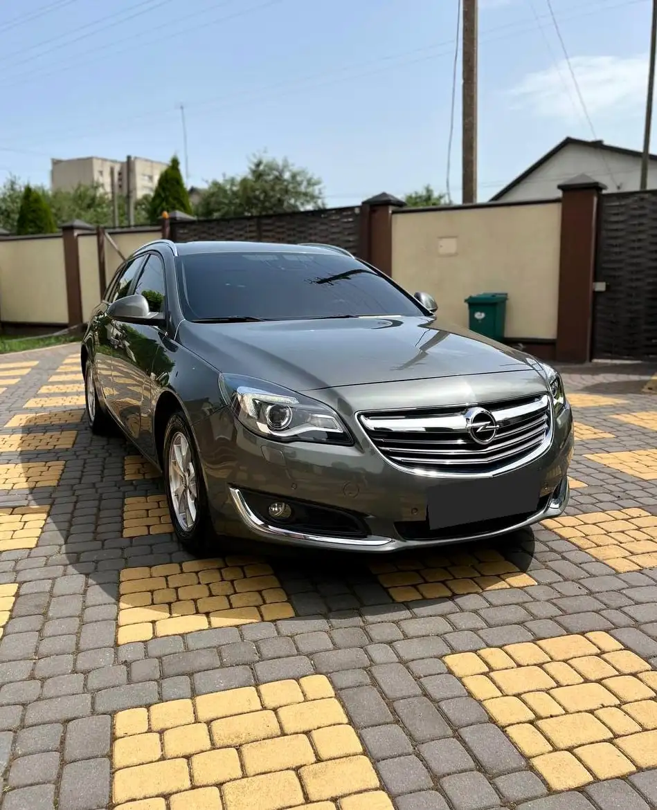 Opel Insignia 2017 Sports Tourer 1.6D MT - Продажа авто (Авто) в Махачкала
