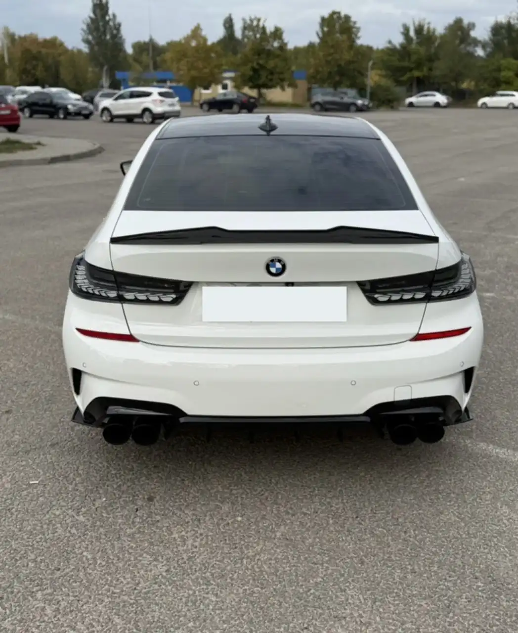 BMW 3 Series 2020 G20 белый с полным приводом