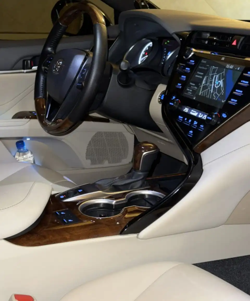 Toyota Camry 2018 XV70