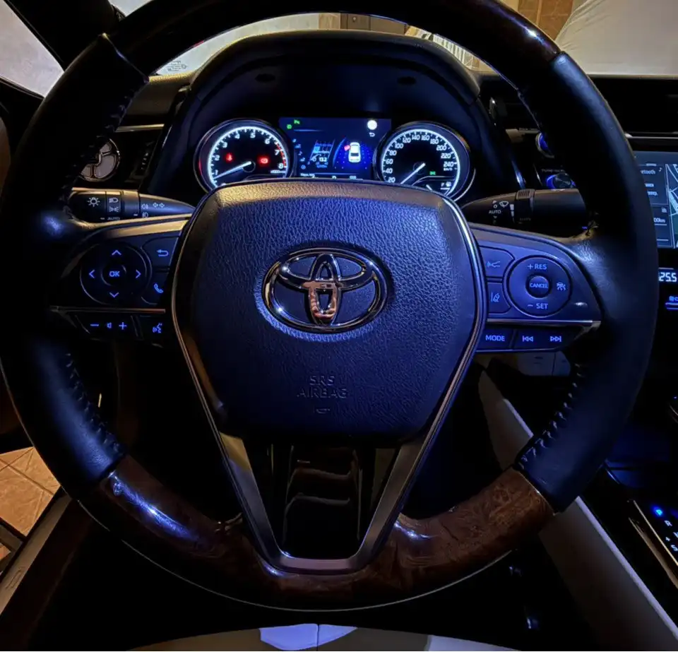 Toyota Camry 2018 XV70