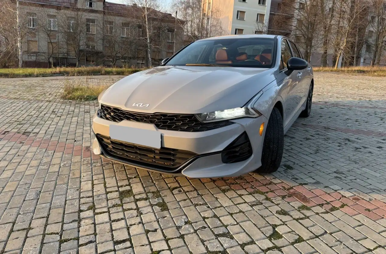 KIA K5 2020 года