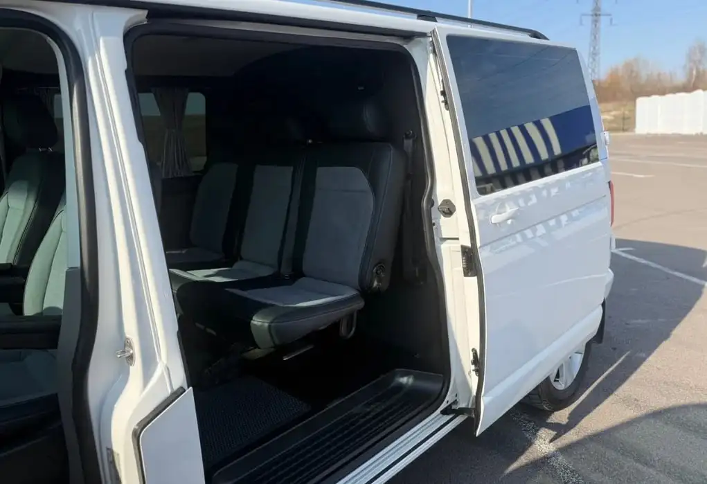 Продам ухоженный Транспортер 2020 года - Микроавтобусы (Авто) в Махачкала