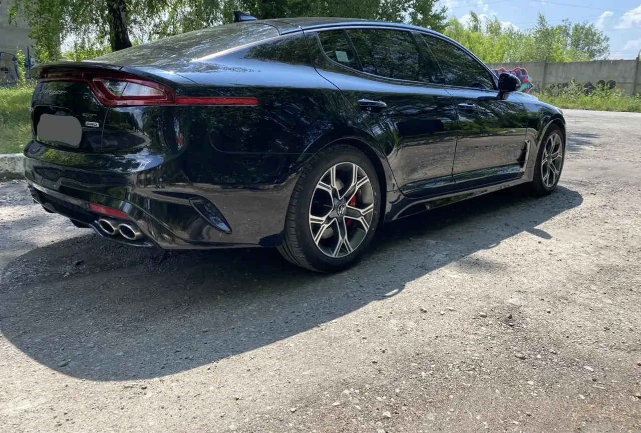 Kia Stinger 2018 года в отличном состоянии - Легковые автомобили (Авто) в Махачкала