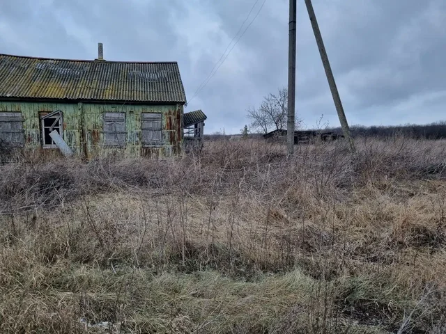 Продажа нежилого дома с земельным участком 18 соток - Недвижимость в Новоаннинский