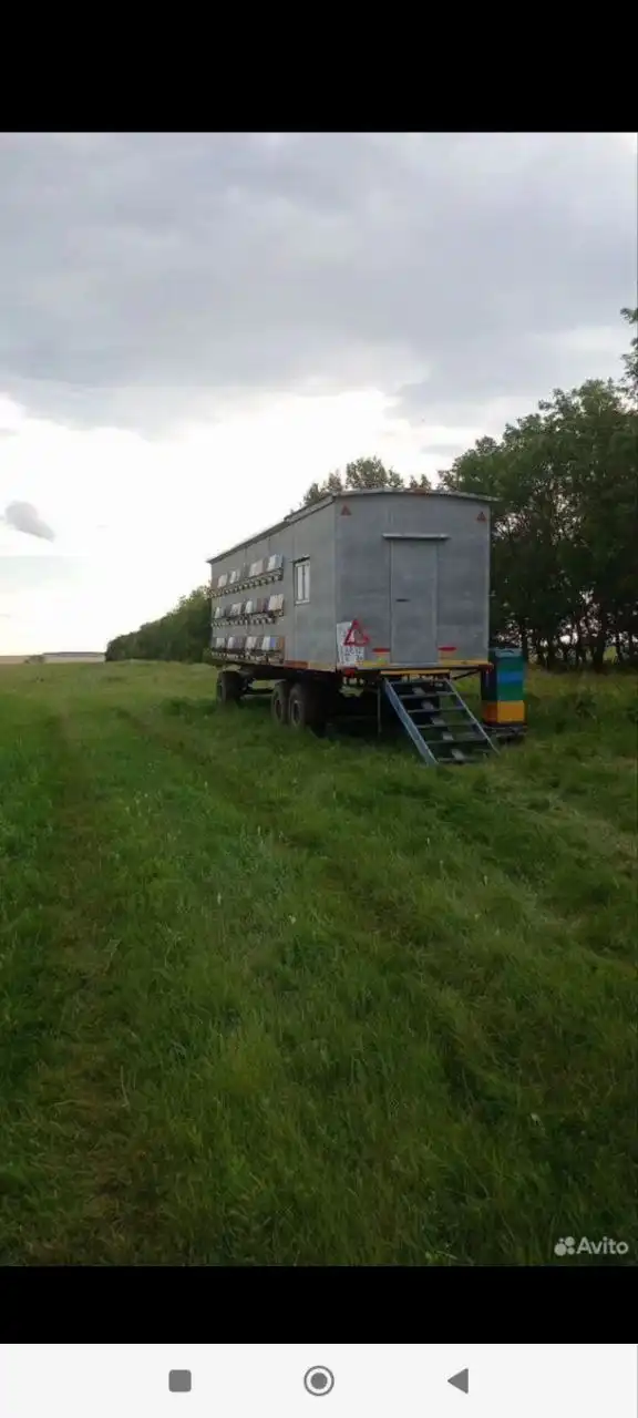 Пчелопавильон на 84 семьи