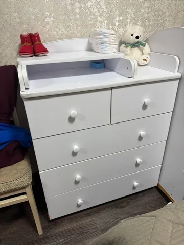 Продам комод пеленальный для новорожденного - Одежда в Новоаннинский