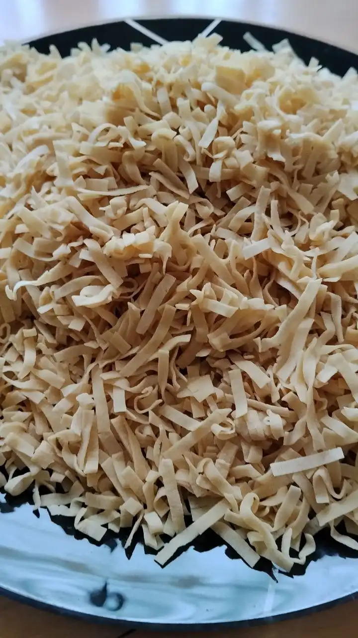 Домашняя лапша в контейнере 200 гр