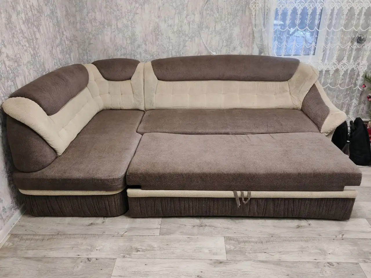 Продам угловой диван