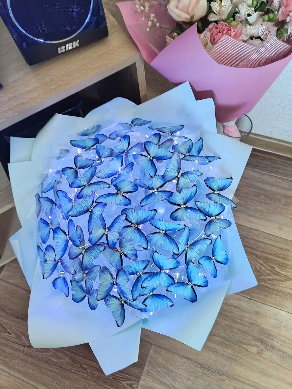 Светящийся букет из бабочек ручной работы - Рукоделие (Хобби и отдых) в Новоаннинский