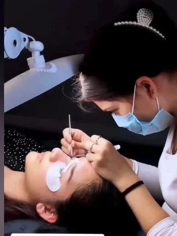 Услуги мастера по наращиванию и ламинированию ресниц в Новоаннинском - Кулинарные услуги в Новоаннинский